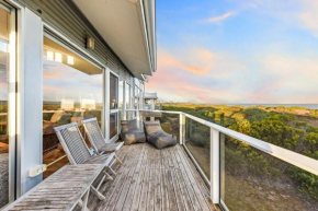 A Surfers Paradise at Chiton Rocks Pets Welcome